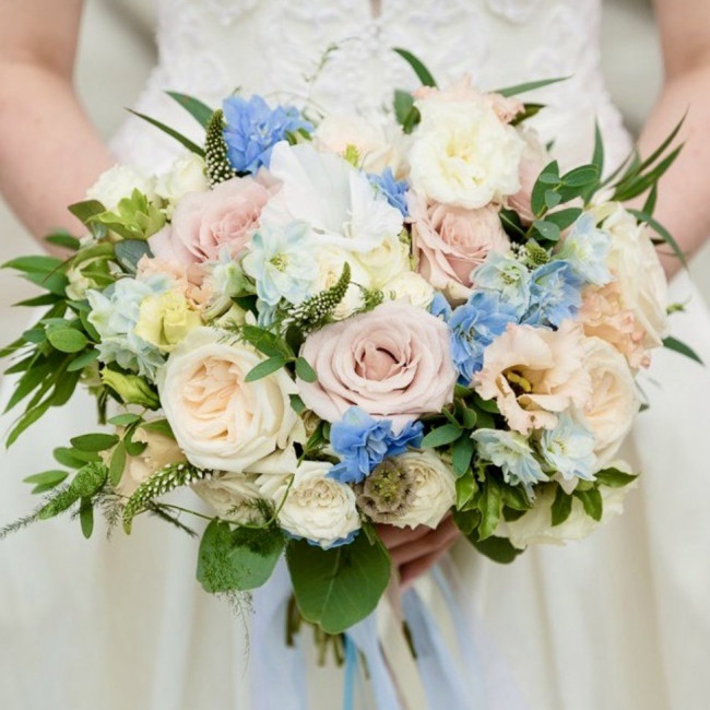 Букет цветов "Букет невесты №4" Букет цветов "Букет невесты №4"